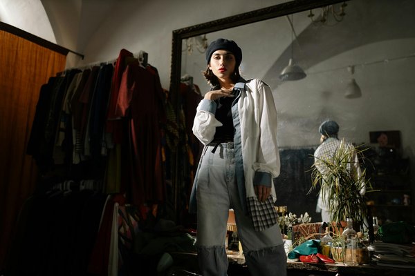 Quels conseils pour choisir des chaussures à lacets pour un look urbain chic?